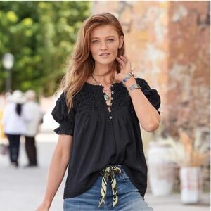 NEW Sundance Lodi Henley Black Top Sz Medium/Large